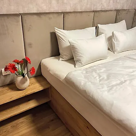 Urbana Luxury Апартаменты *