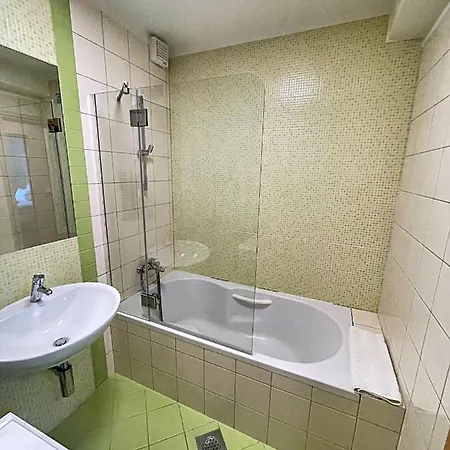 Apartamento Urbana Luxury Lesce (Upper Carniola)