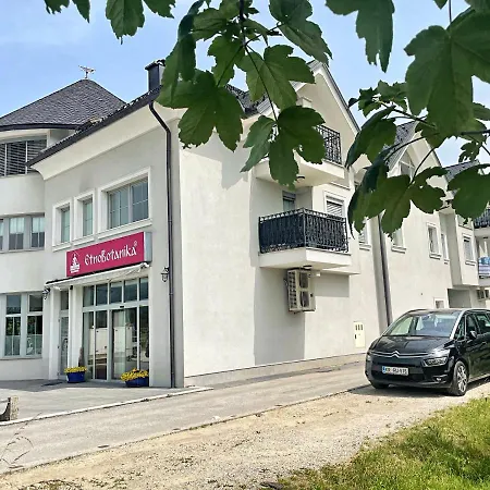 Urbana Luxury Lejlighed