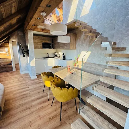 Appartement Urbana Luxury Lesce (Upper Carniola)