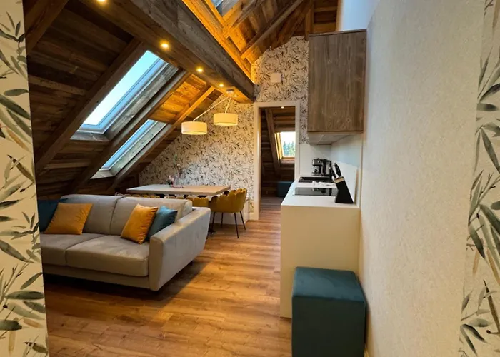 Апартаменты Urbana Luxury